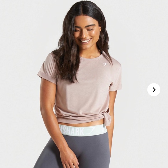 Gymshark Essential Tee - Picture 7 of 10